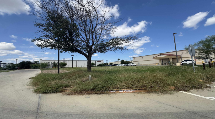 7518 McPherson Rd, Laredo, Texas 78041, ,Land,For Sale,7518 McPherson Rd,20254241
