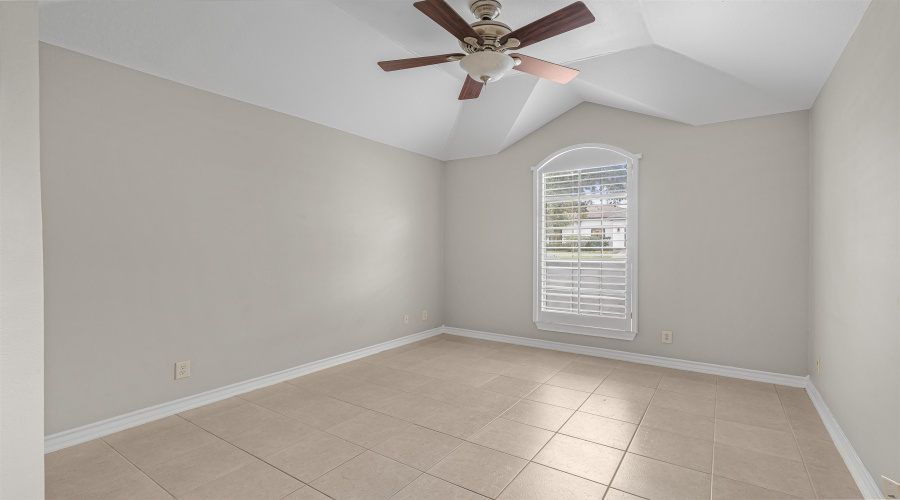 3814 Sandcliff Dr, Laredo, Texas 78045, 4 Bedrooms Bedrooms, 7 Rooms Rooms,2 BathroomsBathrooms,Residential,For Rent,3814 Sandcliff Dr,20260005