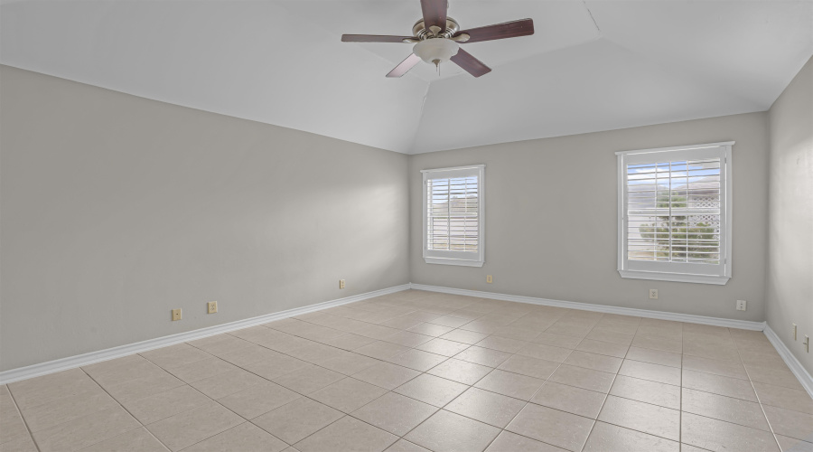 3814 Sandcliff Dr, Laredo, Texas 78045, 4 Bedrooms Bedrooms, 7 Rooms Rooms,2 BathroomsBathrooms,Residential,For Rent,3814 Sandcliff Dr,20260005