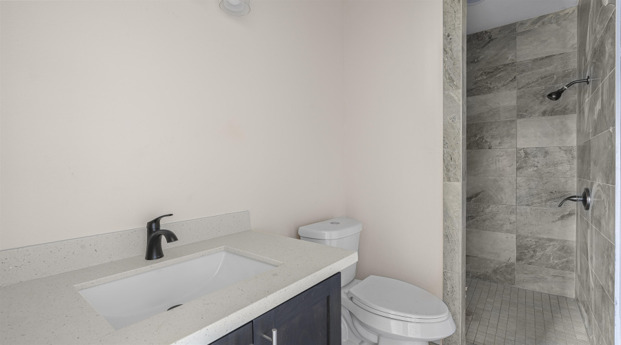 705 Bluebeard Ct., Laredo, Texas 78046, 3 Bedrooms Bedrooms, 6 Rooms Rooms,2 BathroomsBathrooms,Residential,For Sale,705 Bluebeard Ct.,20260020