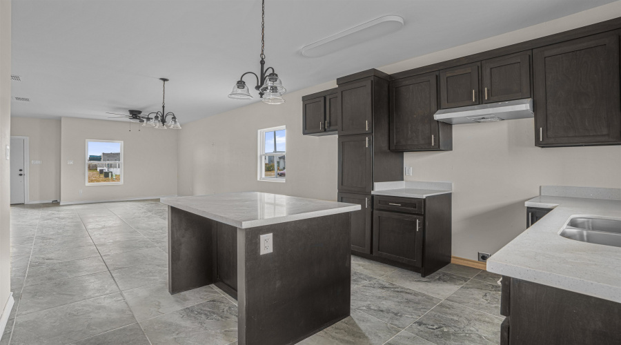 705 Bluebeard Ct., Laredo, Texas 78046, 3 Bedrooms Bedrooms, 6 Rooms Rooms,2 BathroomsBathrooms,Residential,For Sale,705 Bluebeard Ct.,20260020