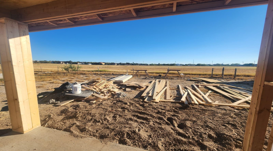 705 Bluebeard Ct., Laredo, Texas 78046, 3 Bedrooms Bedrooms, 6 Rooms Rooms,2 BathroomsBathrooms,Residential,For Sale,705 Bluebeard Ct.,20260020