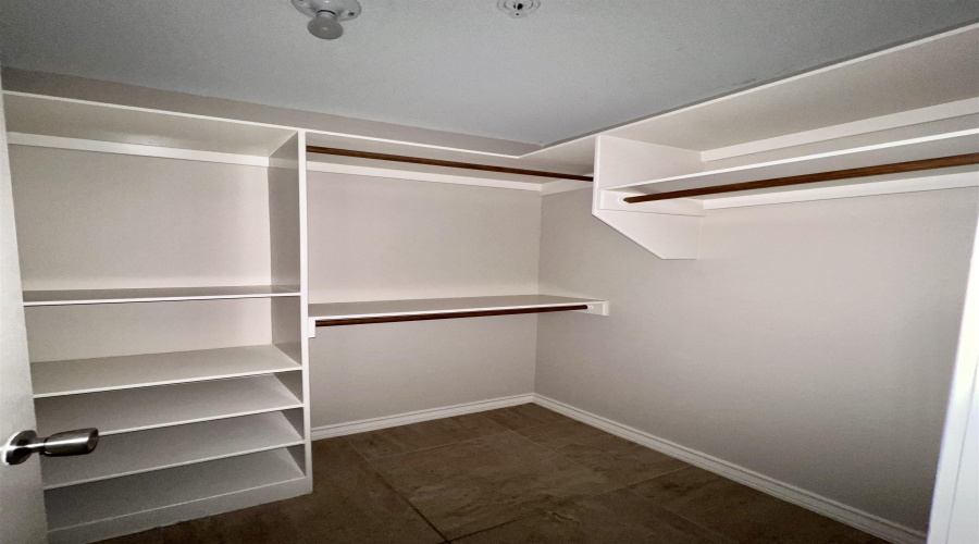 408 Shiloh Dr, Laredo, Texas 78045, 2 Bedrooms Bedrooms, 5 Rooms Rooms,2 BathroomsBathrooms,Residential,For Rent,408 Shiloh Dr,20260021