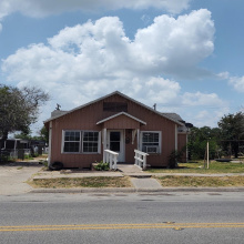 719 E Santa Gertrudis, Kingsville, Texas 78363, 4 Bedrooms Bedrooms, 6 Rooms Rooms,2 BathroomsBathrooms,Residential,For Sale,719 E Santa Gertrudis,20260024