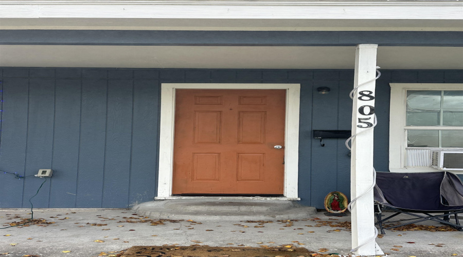 805 E Santa Gertrudis, Kingsville, Texas 78363, 2 Bedrooms Bedrooms, 3 Rooms Rooms,1 BathroomBathrooms,Residential,For Sale,805 E Santa Gertrudis,20260025