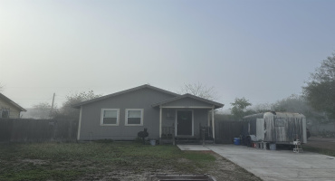 309 E Richard Ave., Kingsville, Texas 78363, 3 Bedrooms Bedrooms, 5 Rooms Rooms,2 BathroomsBathrooms,Residential,For Sale,309 E Richard Ave.,20260026