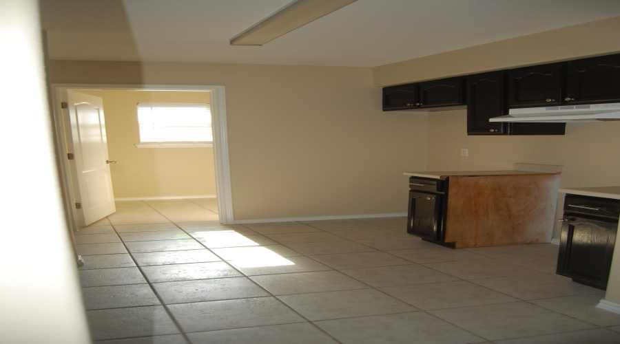 3222 Monclova Dr, LAREDO, Texas 78046, 3 Bedrooms Bedrooms, 5 Rooms Rooms,2 BathroomsBathrooms,Residential,For Rent,3222 Monclova Dr,20260027