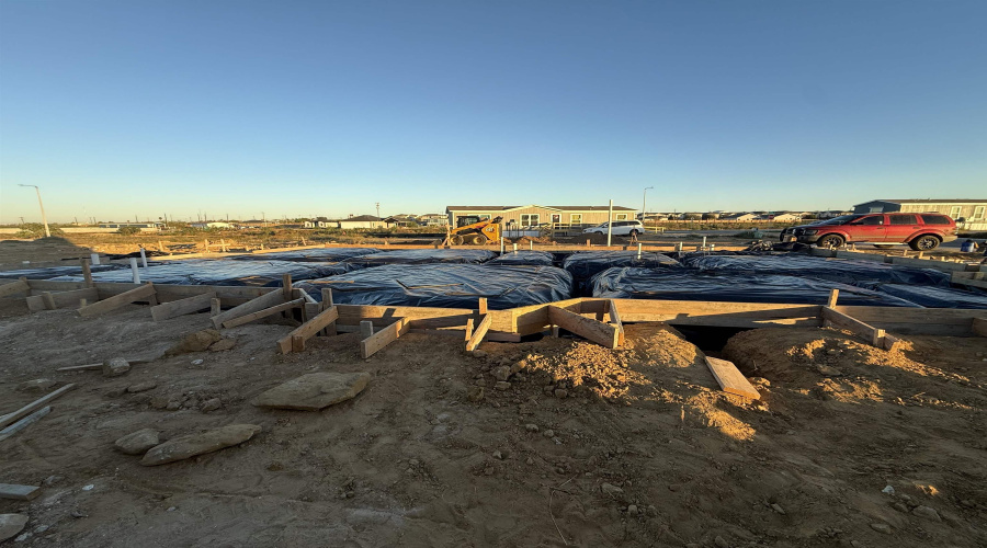 5066 Luna Grande Lp., LAREDO, Texas 78046, 4 Bedrooms Bedrooms, 6 Rooms Rooms,2 BathroomsBathrooms,Residential,For Sale,5066 Luna Grande Lp.,20260030