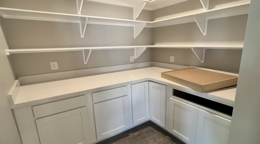 1616 Sambar Lp, Laredo, Texas 78045, 4 Bedrooms Bedrooms, 7 Rooms Rooms,2 BathroomsBathrooms,Residential,For Sale,1616 Sambar Lp,20260034