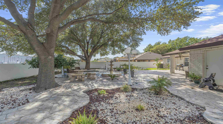 3111 Persimmon Ct, Laredo, Texas 78045, 3 Bedrooms Bedrooms, 6 Rooms Rooms,2 BathroomsBathrooms,Residential,For Rent,3111 Persimmon Ct,20260037