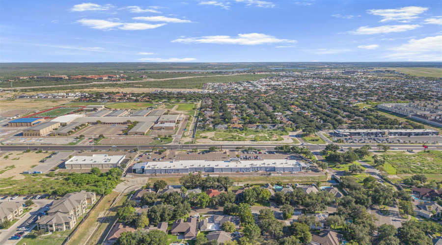 3111 Persimmon Ct, Laredo, Texas 78045, 3 Bedrooms Bedrooms, 6 Rooms Rooms,2 BathroomsBathrooms,Residential,For Rent,3111 Persimmon Ct,20260037