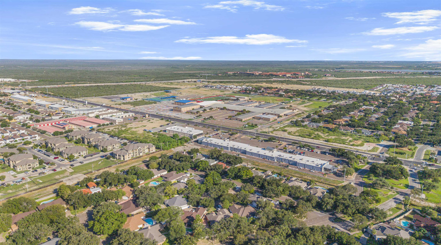 3111 Persimmon Ct, Laredo, Texas 78045, 3 Bedrooms Bedrooms, 6 Rooms Rooms,2 BathroomsBathrooms,Residential,For Rent,3111 Persimmon Ct,20260037