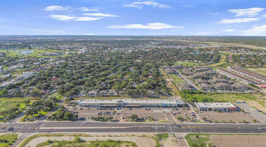 3111 Persimmon Ct, Laredo, Texas 78045, 3 Bedrooms Bedrooms, 6 Rooms Rooms,2 BathroomsBathrooms,Residential,For Rent,3111 Persimmon Ct,20260037