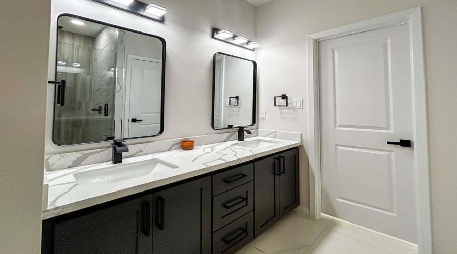 1526 Cincho St., Laredo, Texas 78046, 4 Bedrooms Bedrooms, 8 Rooms Rooms,2 BathroomsBathrooms,Residential,For Sale,1526 Cincho St.,20260039