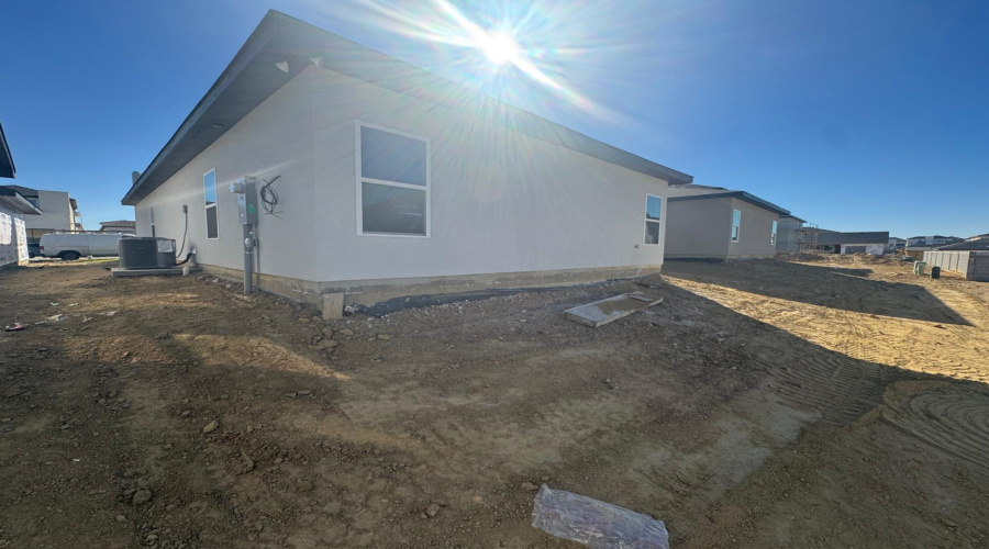 1526 Cincho St., Laredo, Texas 78046, 4 Bedrooms Bedrooms, 8 Rooms Rooms,2 BathroomsBathrooms,Residential,For Sale,1526 Cincho St.,20260039