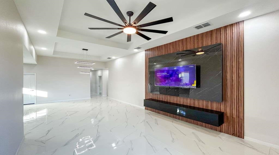 1526 Cincho St., Laredo, Texas 78046, 4 Bedrooms Bedrooms, 8 Rooms Rooms,2 BathroomsBathrooms,Residential,For Sale,1526 Cincho St.,20260039