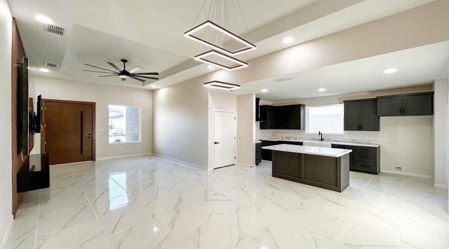 1526 Cincho St., Laredo, Texas 78046, 4 Bedrooms Bedrooms, 8 Rooms Rooms,2 BathroomsBathrooms,Residential,For Sale,1526 Cincho St.,20260039