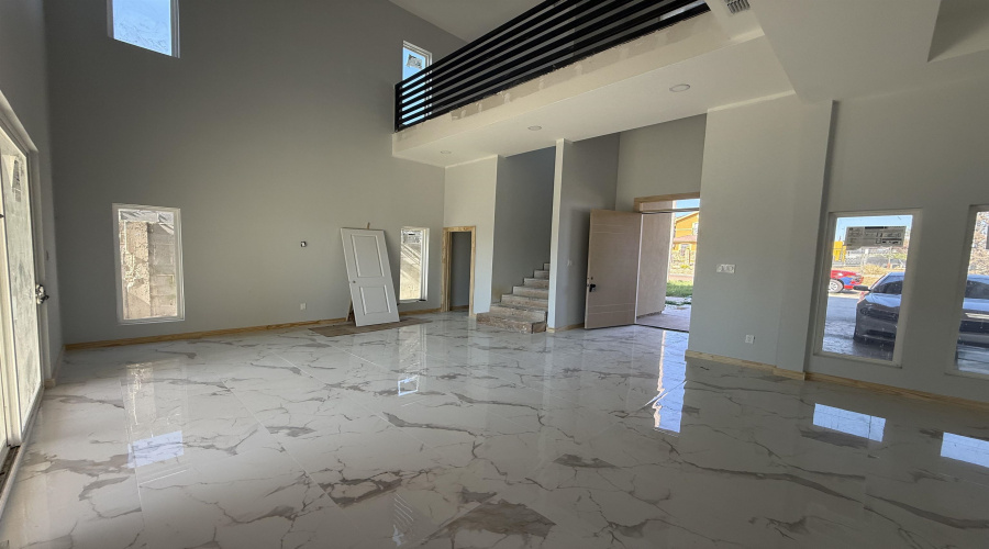 2905 Bayard St, Laredo, Texas 78046, 3 Bedrooms Bedrooms, 5 Rooms Rooms,2 BathroomsBathrooms,Residential,For Sale,2905 Bayard St,20260041