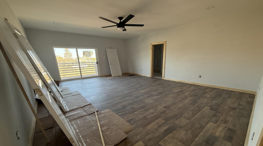 2905 Bayard St, Laredo, Texas 78046, 3 Bedrooms Bedrooms, 5 Rooms Rooms,2 BathroomsBathrooms,Residential,For Sale,2905 Bayard St,20260041