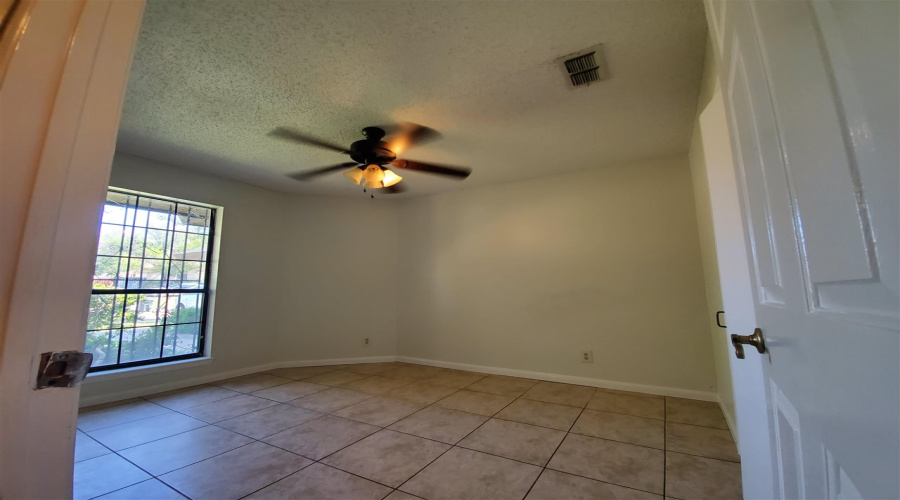 8634 Puerto Viejo, LAREDO, Texas 78045, 3 Bedrooms Bedrooms, 5 Rooms Rooms,2 BathroomsBathrooms,Residential,For Rent,8634 Puerto Viejo,20260044