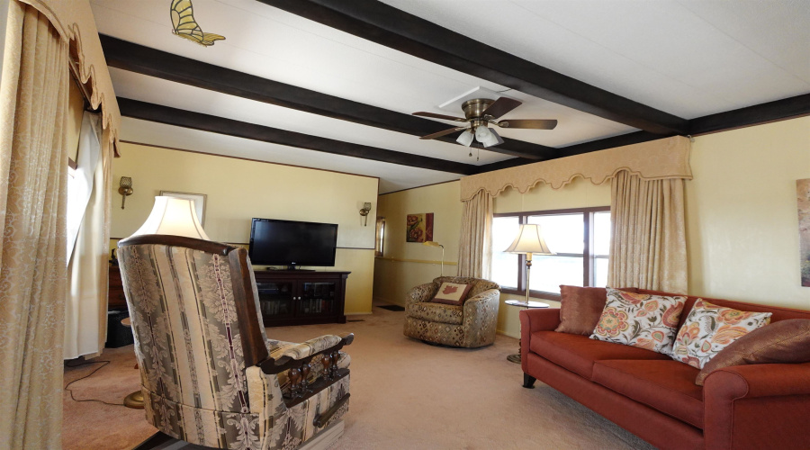 2525 S U.S. Hwy 83, Zapata, Texas 78076, 2 Bedrooms Bedrooms, 3 Rooms Rooms,1 BathroomBathrooms,Residential,For Sale,2525 S U.S. Hwy 83,20260050