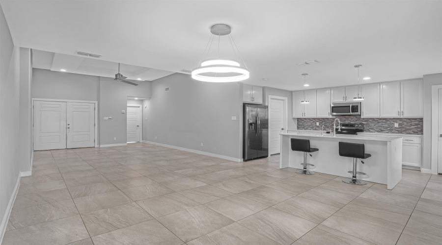 908 La Muralla St, laredo, Texas 78046, 3 Bedrooms Bedrooms, 6 Rooms Rooms,2 BathroomsBathrooms,Residential,For Sale,908 La Muralla St,20260052