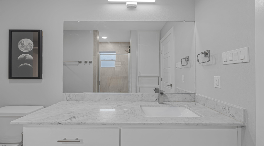 908 La Muralla St, laredo, Texas 78046, 3 Bedrooms Bedrooms, 6 Rooms Rooms,2 BathroomsBathrooms,Residential,For Sale,908 La Muralla St,20260052