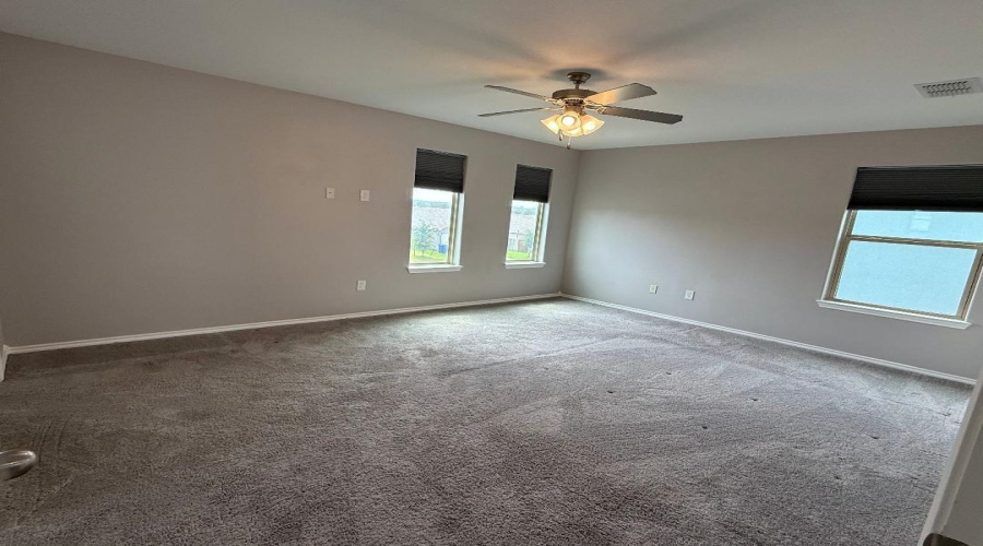 5814 Doctorado Dr., Laredo, Texas 78046, 3 Bedrooms Bedrooms, 7 Rooms Rooms,2 BathroomsBathrooms,Residential,For Rent,5814 Doctorado Dr.,20260056