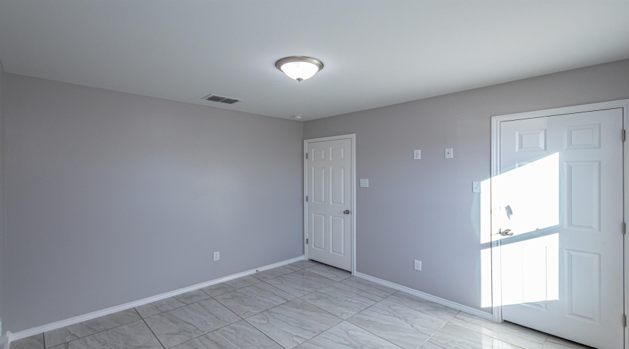 1508 Tesis Dr., LAREDO, Texas 78046, 4 Bedrooms Bedrooms, 6 Rooms Rooms,2 BathroomsBathrooms,Residential,For Sale,1508 Tesis Dr.,20260057