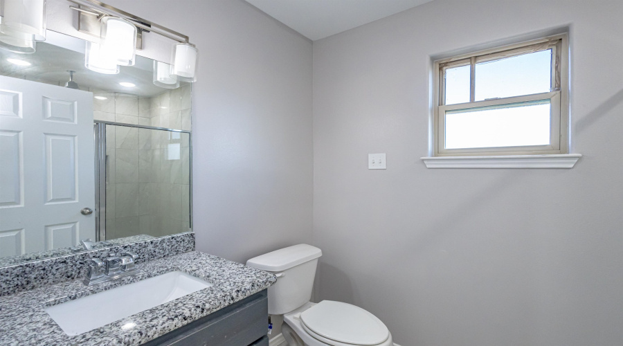 1508 Tesis Dr., LAREDO, Texas 78046, 4 Bedrooms Bedrooms, 6 Rooms Rooms,2 BathroomsBathrooms,Residential,For Sale,1508 Tesis Dr.,20260057