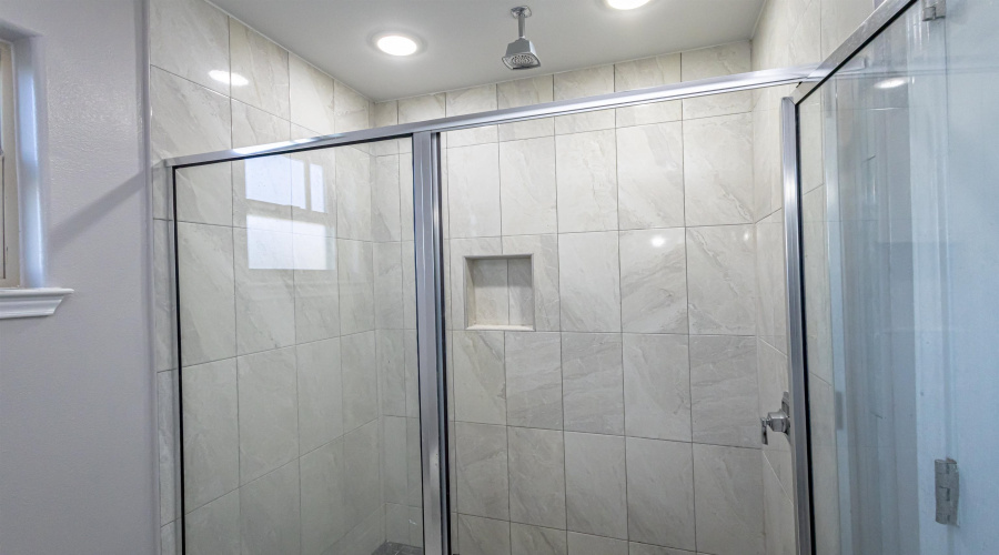 1508 Tesis Dr., LAREDO, Texas 78046, 4 Bedrooms Bedrooms, 6 Rooms Rooms,2 BathroomsBathrooms,Residential,For Sale,1508 Tesis Dr.,20260057