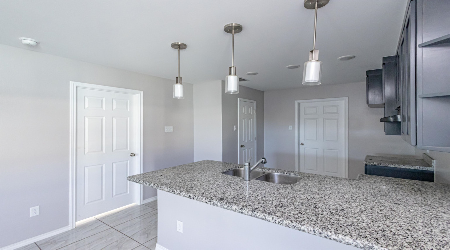 1508 Tesis Dr., LAREDO, Texas 78046, 4 Bedrooms Bedrooms, 6 Rooms Rooms,2 BathroomsBathrooms,Residential,For Sale,1508 Tesis Dr.,20260057