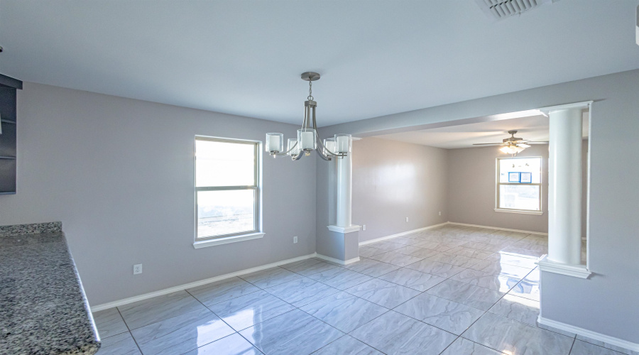 1508 Tesis Dr., LAREDO, Texas 78046, 4 Bedrooms Bedrooms, 6 Rooms Rooms,2 BathroomsBathrooms,Residential,For Sale,1508 Tesis Dr.,20260057