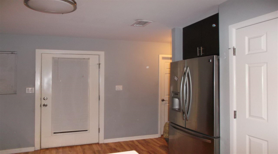 13136 Kickapoo Dr, Laredo, Texas 78045, 3 Bedrooms Bedrooms, 5 Rooms Rooms,2 BathroomsBathrooms,Residential,For Sale,13136 Kickapoo Dr,20260060