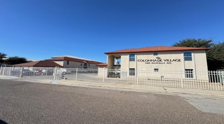 5410 Marcella Ave, Laredo, Texas 78041, 2 Bedrooms Bedrooms, 5 Rooms Rooms,2 BathroomsBathrooms,Residential,For Rent,5410 Marcella Ave,20260063