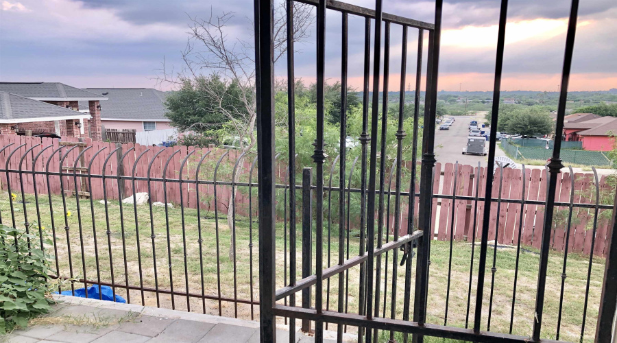 4246 Dorel Dr, Laredo, Texas 78043, 2 Bedrooms Bedrooms, 5 Rooms Rooms,2 BathroomsBathrooms,Residential,For Rent,4246 Dorel Dr,20255087