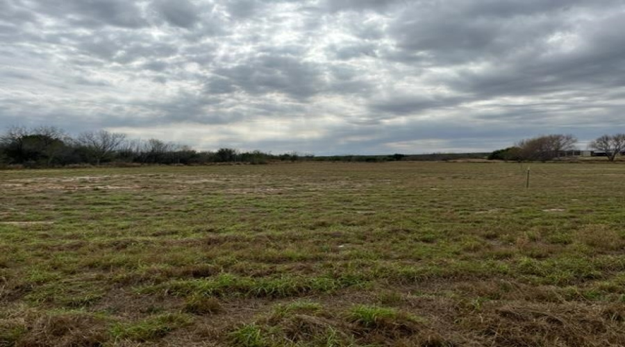 3300 S U.S. Hwy 83, Zapata, Texas 78046, ,Land,For Sale,3300 S U.S. Hwy 83,20250322