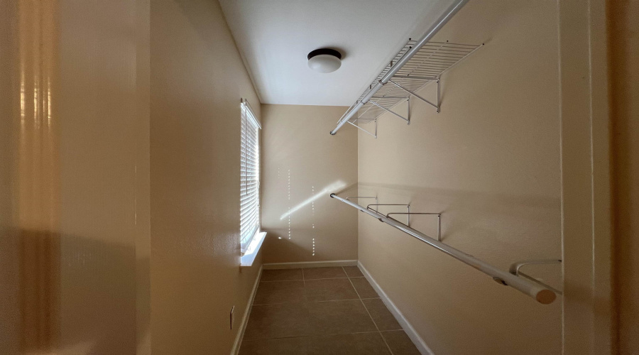 1738 Aransas Pass Dr, Laredo, Texas 78045, 2 Bedrooms Bedrooms, 4 Rooms Rooms,2 BathroomsBathrooms,Residential,For Rent,1738 Aransas Pass Dr,20260066