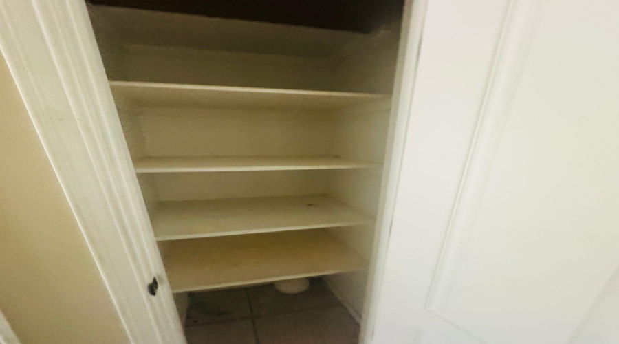 3336 Chacota St, laredo, Texas 78046, 2 Bedrooms Bedrooms, 5 Rooms Rooms,1 BathroomBathrooms,Residential,For Sale,3336 Chacota St,20260067