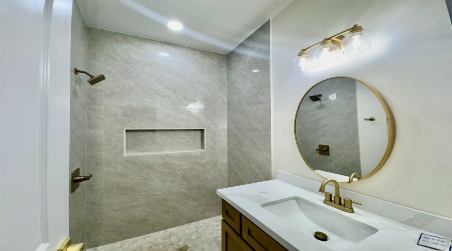 6003 Heather Loop, Laredo, Texas 78043, 3 Bedrooms Bedrooms, 5 Rooms Rooms,2 BathroomsBathrooms,Residential,For Sale,6003 Heather Loop,20260081