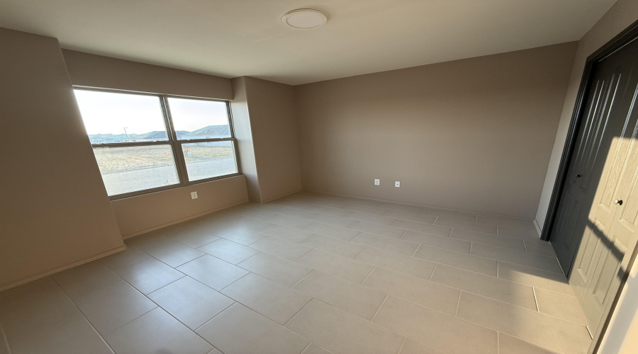 811 Monasterio Dr., Laredo, Texas 78045, 3 Bedrooms Bedrooms, 6 Rooms Rooms,2 BathroomsBathrooms,Residential,For Sale,811 Monasterio Dr.,20260085