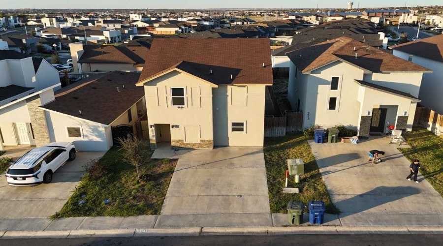 3510 Joaquin Ponce, laredo, Texas 78046, 3 Bedrooms Bedrooms, 8 Rooms Rooms,2 BathroomsBathrooms,Residential,For Sale,3510 Joaquin Ponce,20260086