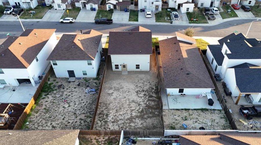 3510 Joaquin Ponce, laredo, Texas 78046, 3 Bedrooms Bedrooms, 8 Rooms Rooms,2 BathroomsBathrooms,Residential,For Sale,3510 Joaquin Ponce,20260086