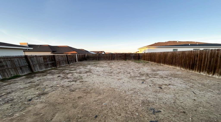 3510 Joaquin Ponce, laredo, Texas 78046, 3 Bedrooms Bedrooms, 8 Rooms Rooms,2 BathroomsBathrooms,Residential,For Sale,3510 Joaquin Ponce,20260086