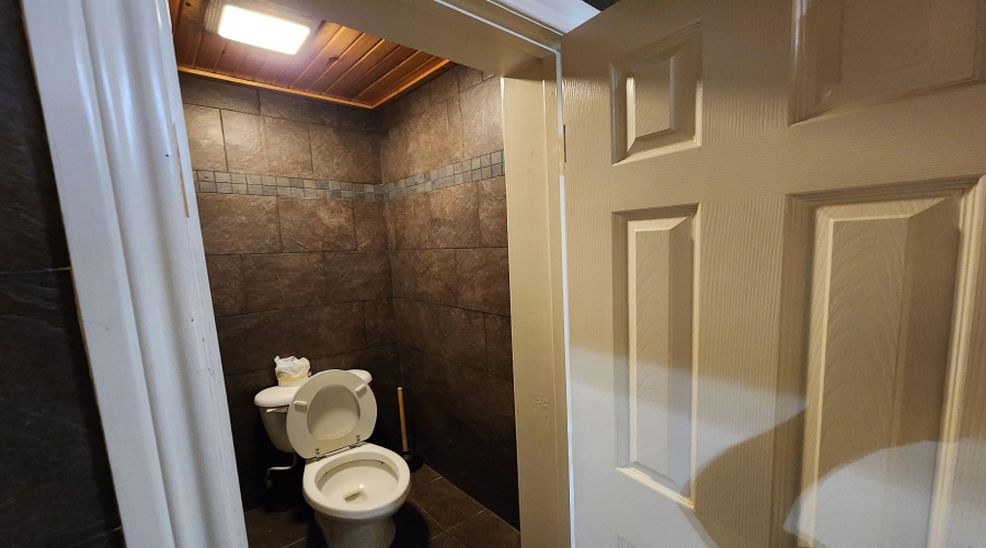 4415 U.S. Hwy 359, Laredo, Texas 78043, ,2 BathroomsBathrooms,Commercial retail/office,For Rent,4415 U.S. Hwy 359,20260102