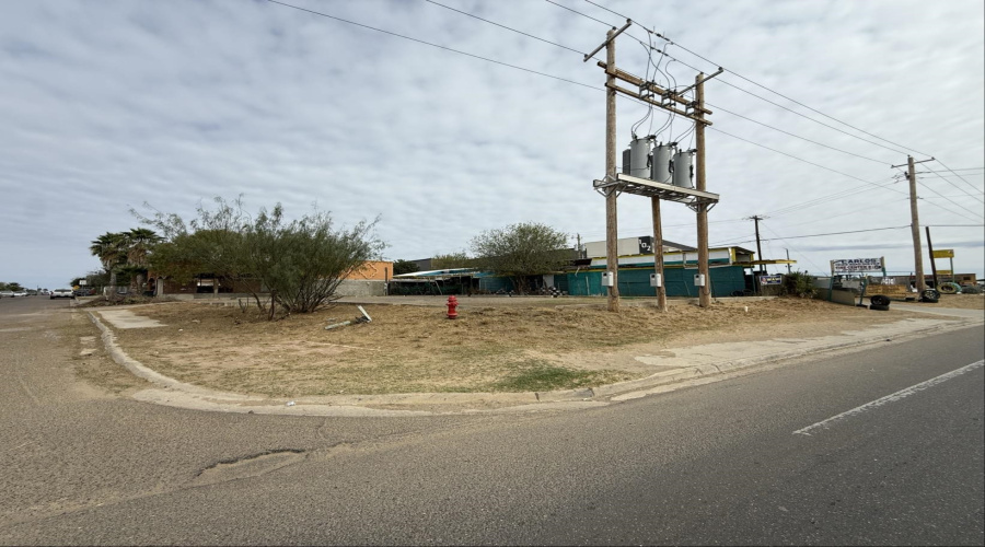 5602 TX State Hwy 359, Laredo, Texas 78043, ,Land,For Sale,5602 TX State Hwy 359,20260095