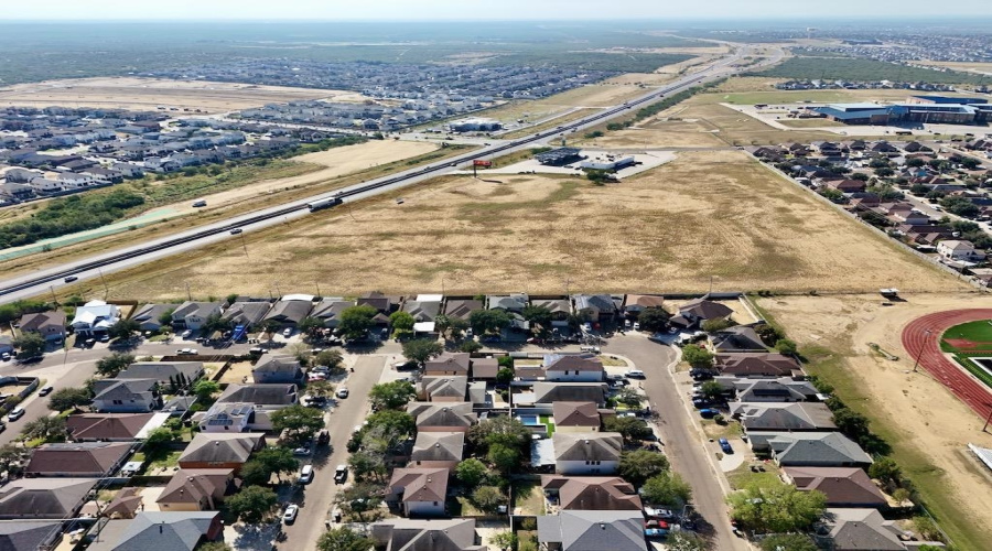 X Cuatro Vientos Blvd, Laredo, Texas 78046, ,Land,For Sale,X Cuatro Vientos Blvd,20260097