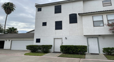 100 E Village Blvd, Laredo, Texas 78041, 2 Bedrooms Bedrooms, 3 Rooms Rooms,2 BathroomsBathrooms,Residential,For Rent,100 E Village Blvd,20260089