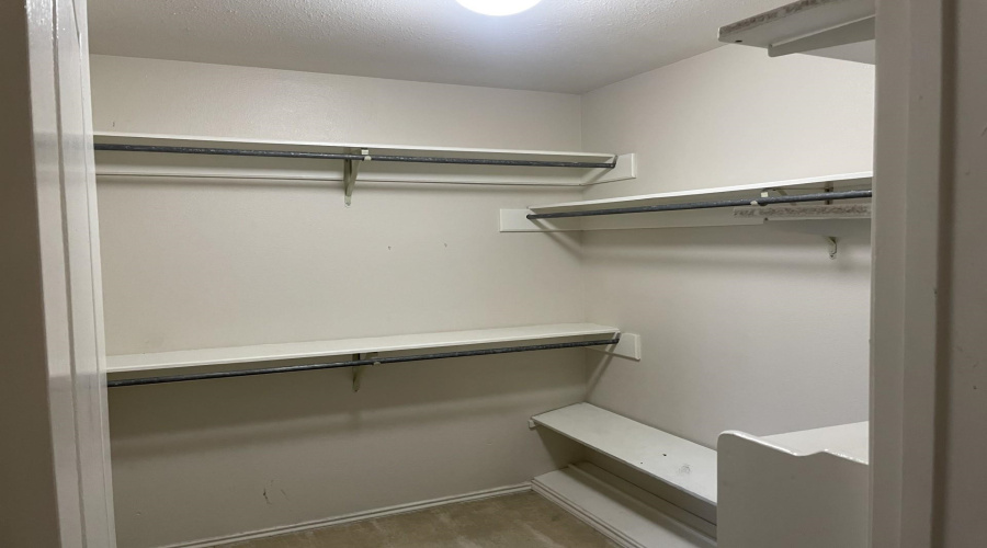 100 E Village Blvd, Laredo, Texas 78041, 2 Bedrooms Bedrooms, 3 Rooms Rooms,2 BathroomsBathrooms,Residential,For Rent,100 E Village Blvd,20260089