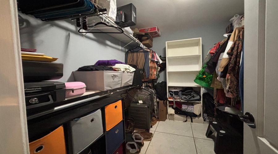 1707 Tron Lane, Eagle Pass, Texas 78852-4589, 3 Bedrooms Bedrooms, 5 Rooms Rooms,2 BathroomsBathrooms,Residential,For Sale,1707 Tron Lane,20260090